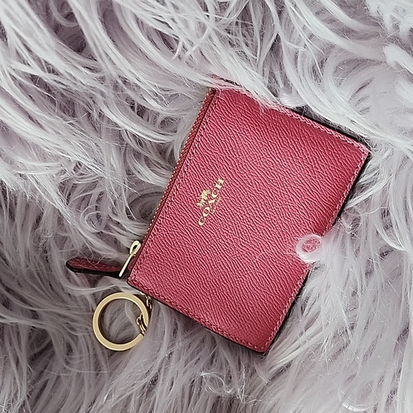 Coach Handbags - Coach card holder pink 💗 new